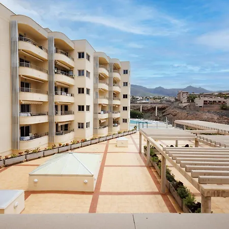 Appartement Modern 2 Bed Sea View Pool Access *