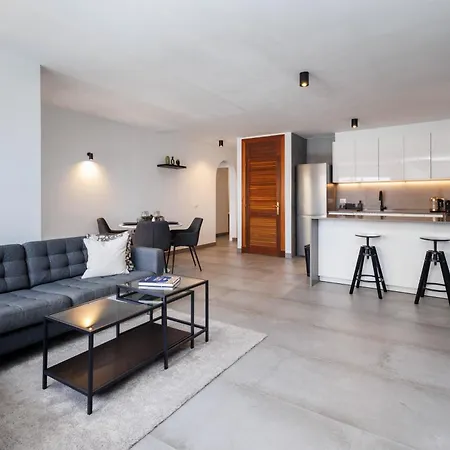 شقة Modern 2 Bed Sea View Pool Access