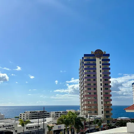 Modern 2 Bed Sea View Pool Access Apartmán